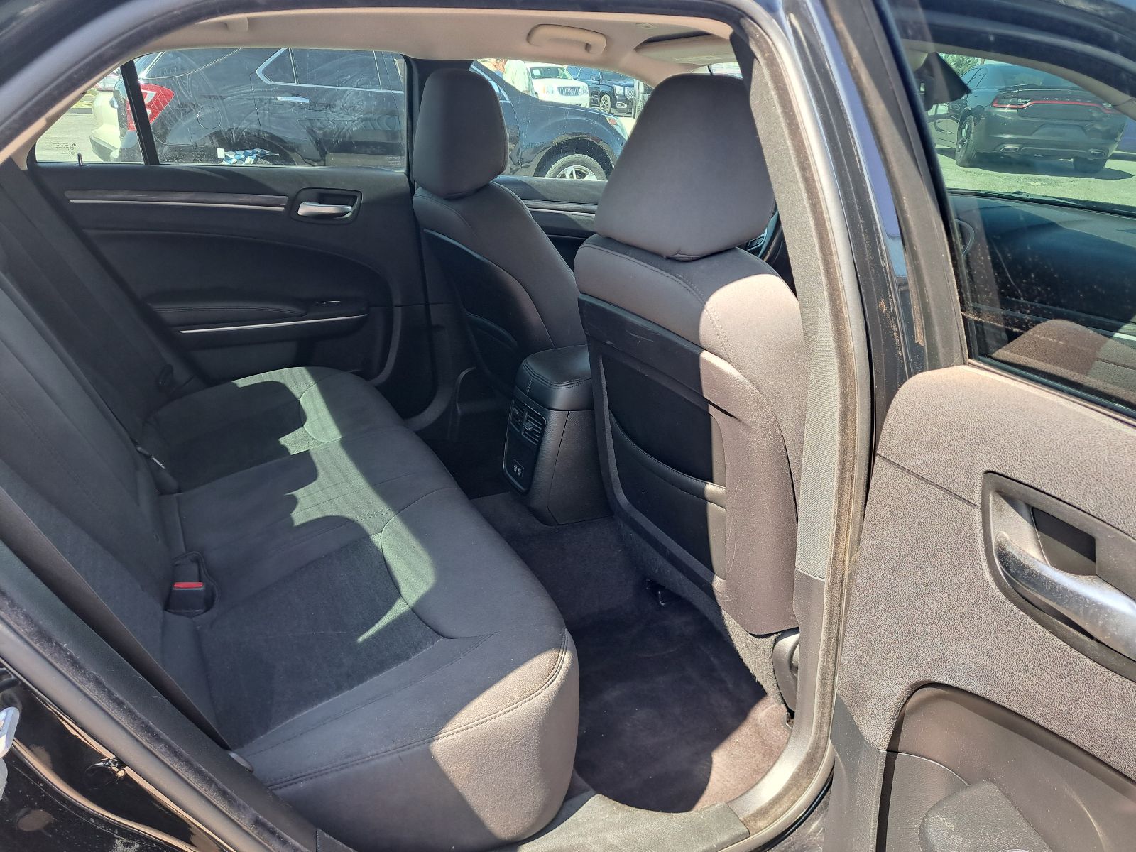 2018 Chrysler 300 300 Touring (Us & Can), 300 Limited (Bux) — photo 10 of 19