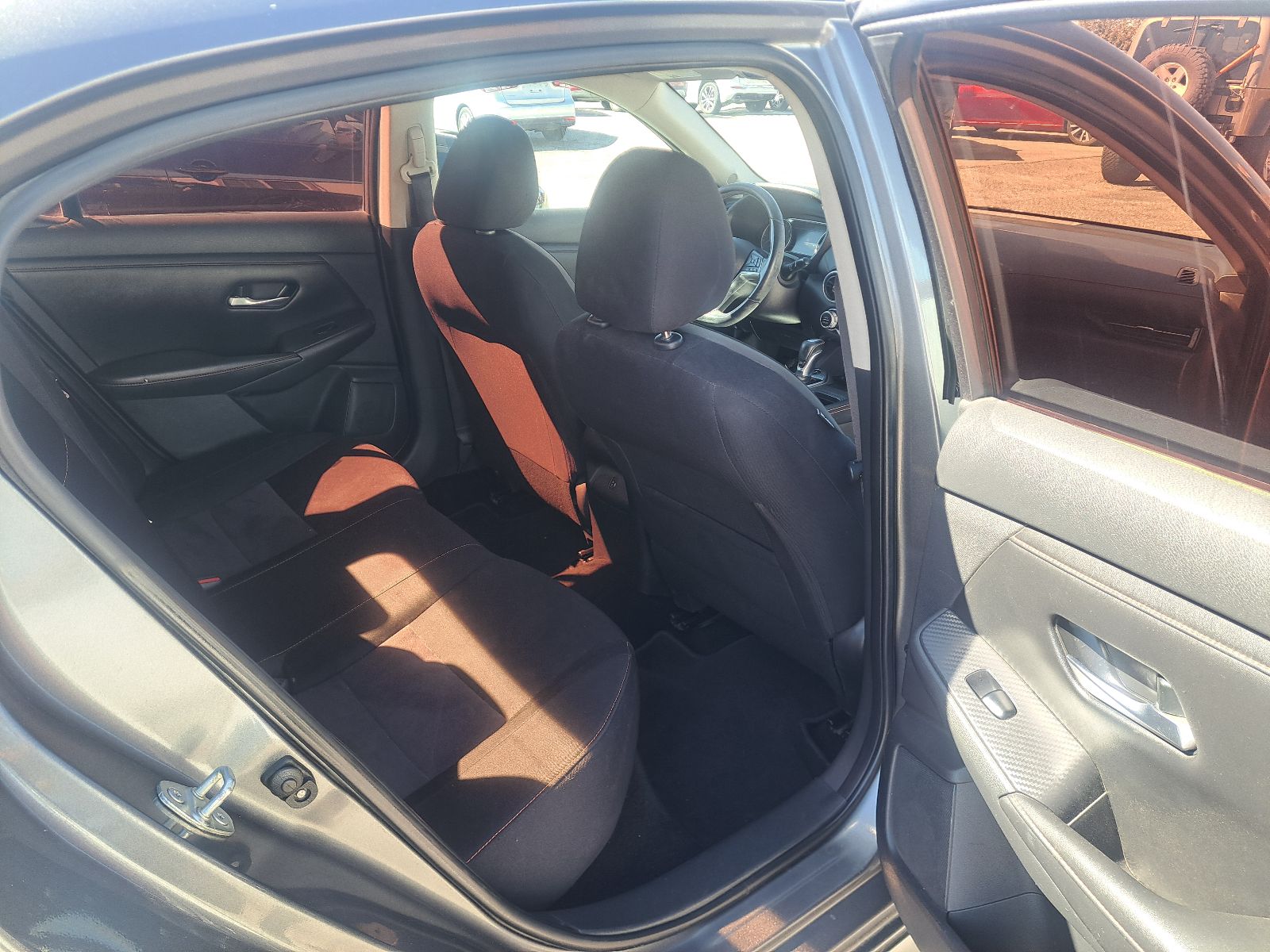 2020 Nissan Sentra SR — photo 11 of 16