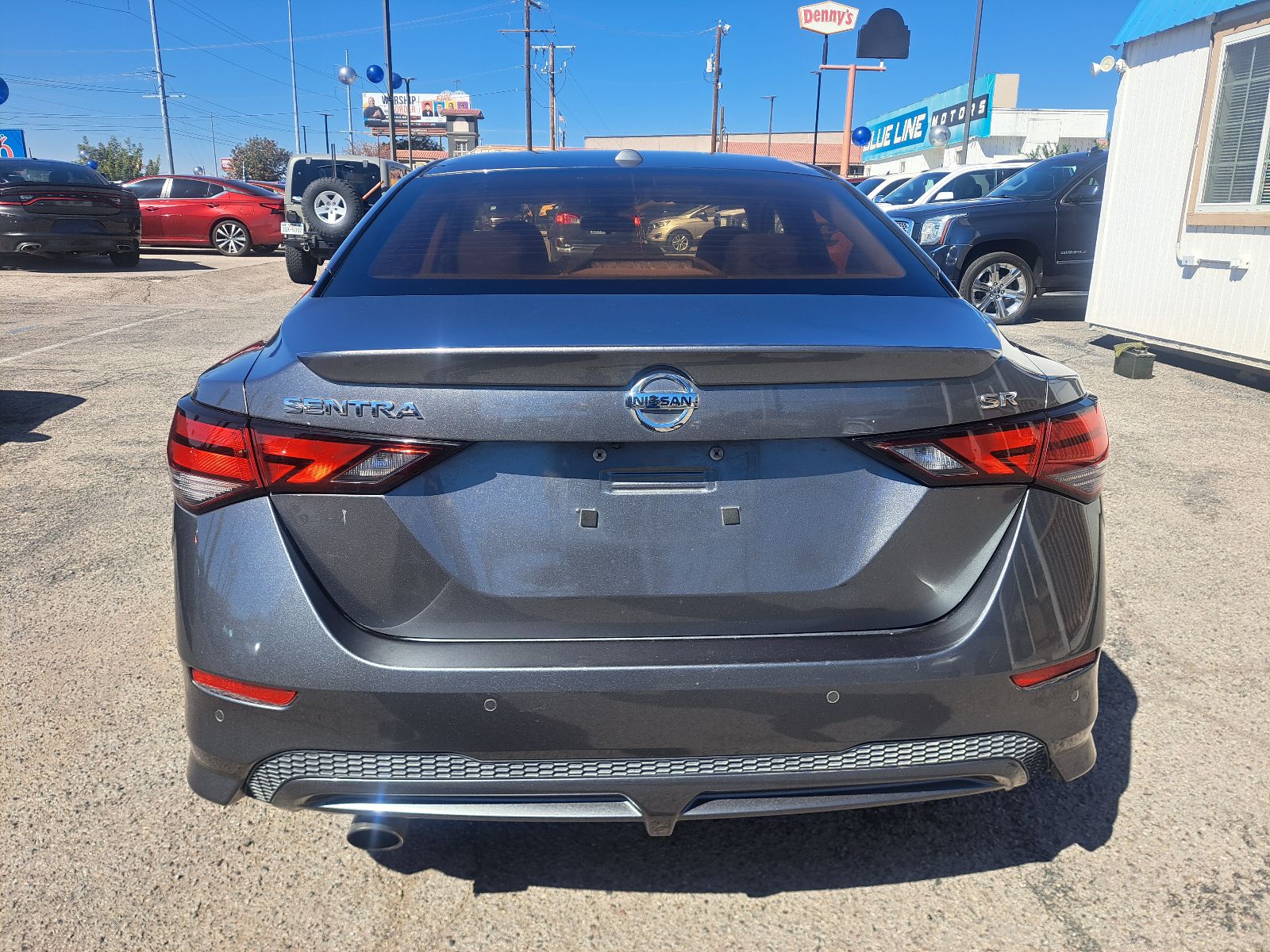 2020 Nissan Sentra SR — photo 6 of 16
