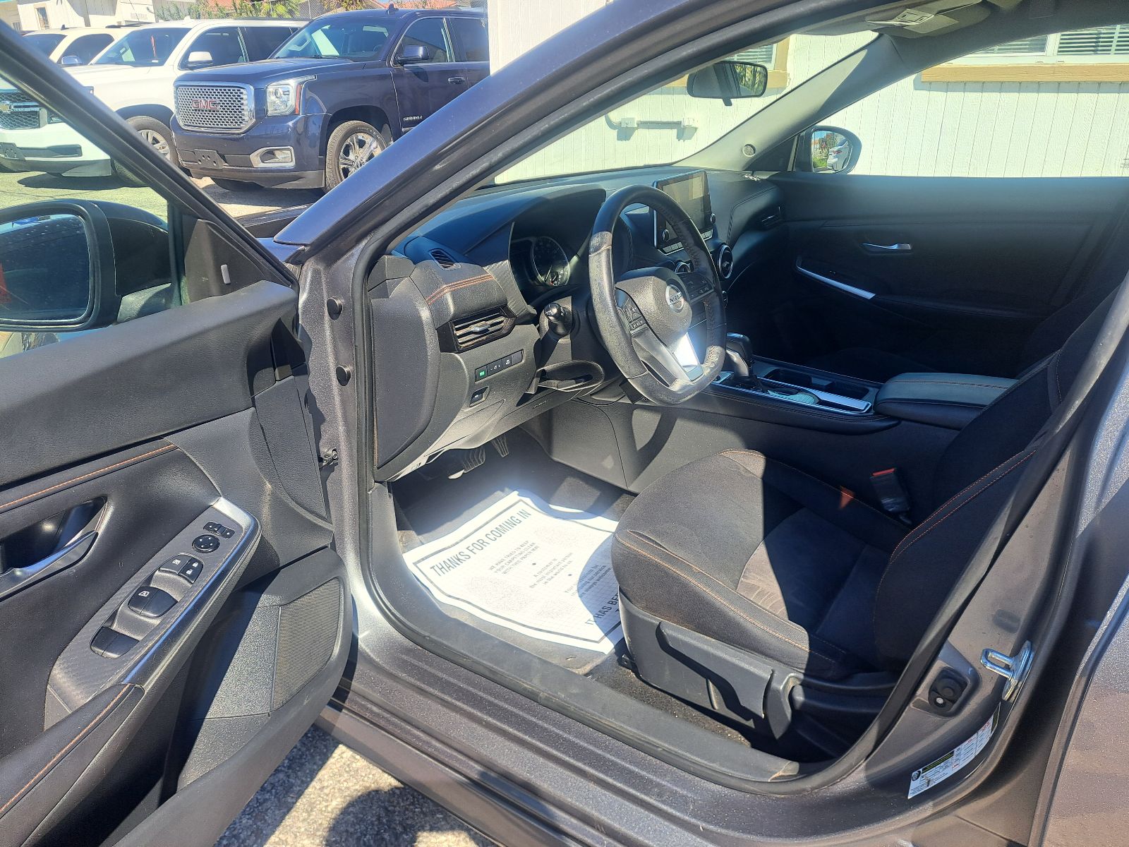 2020 Nissan Sentra SR — photo 7 of 16