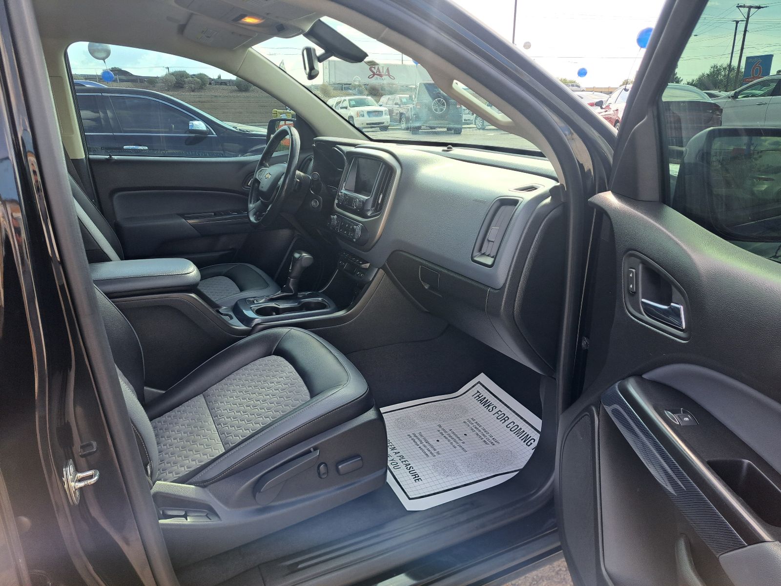 2019 Chevrolet Colorado Z71 — photo 8 of 20