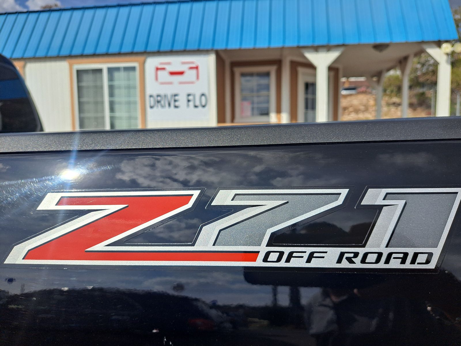 2019 Chevrolet Colorado Z71 — photo 15 of 20