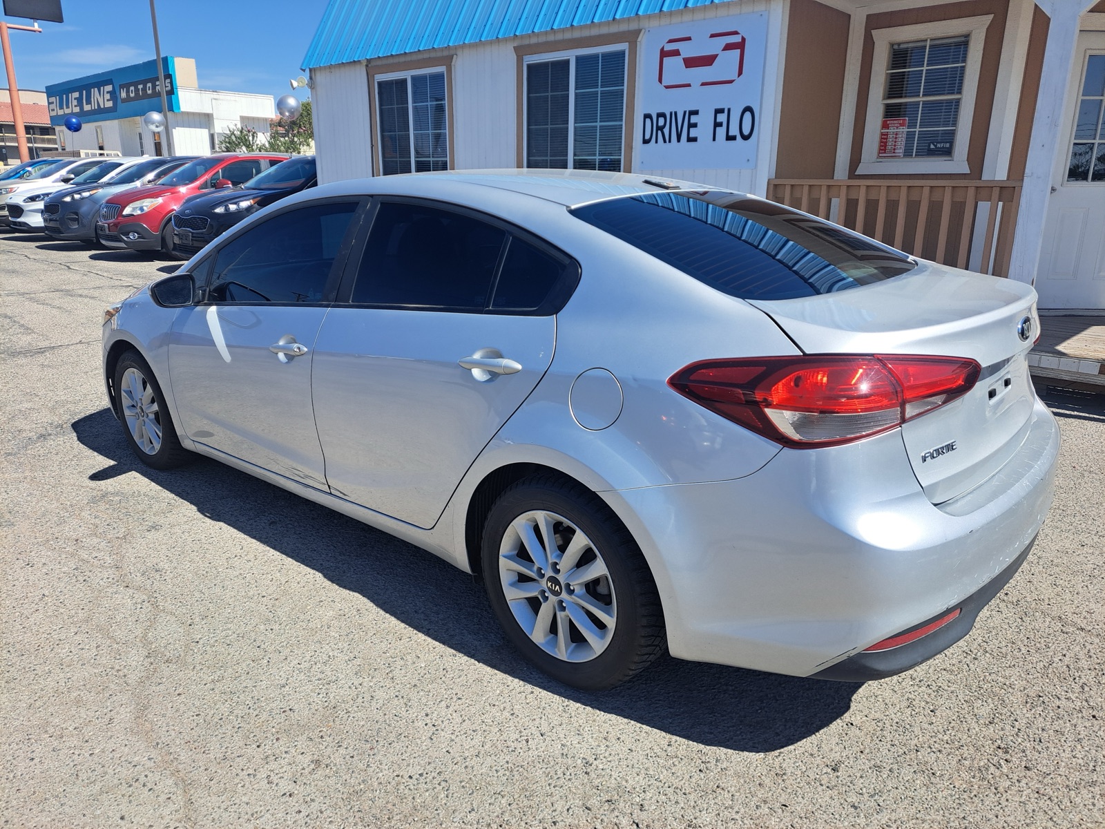 2017 Kia Forte LX, Sport — photo 4 of 19