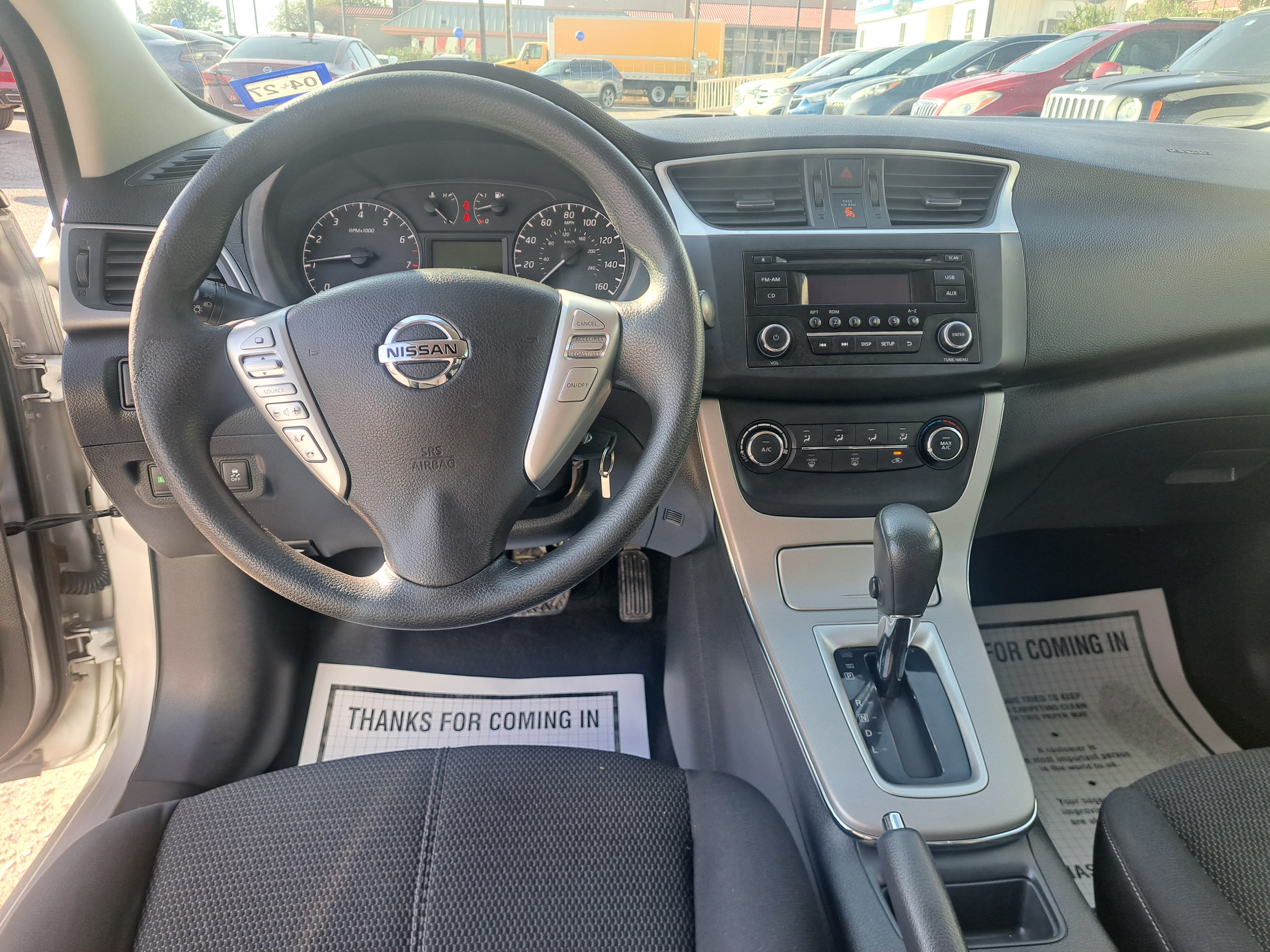 2015 Nissan Sentra S — photo 10 of 17