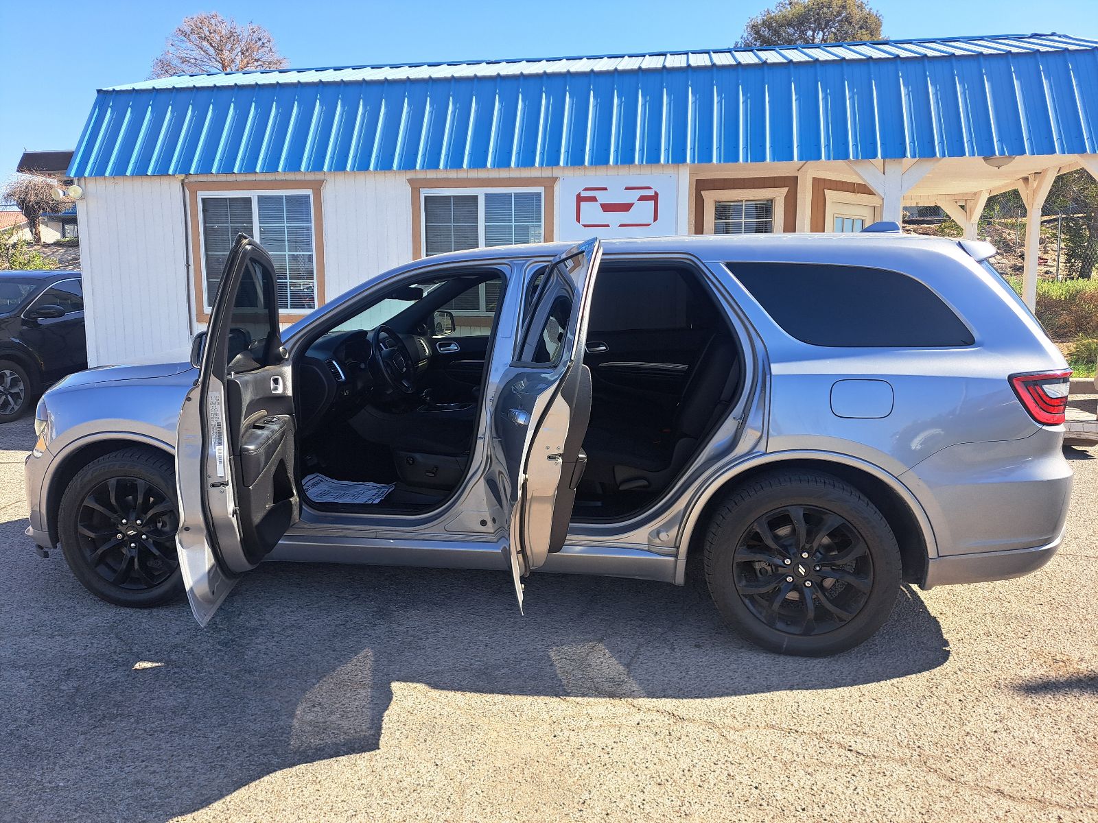 2020 Dodge Durango SXT — photo 10 of 20