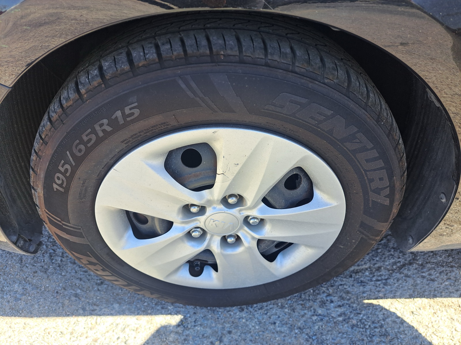 2018 Kia Forte LX Sport — photo 18 of 19