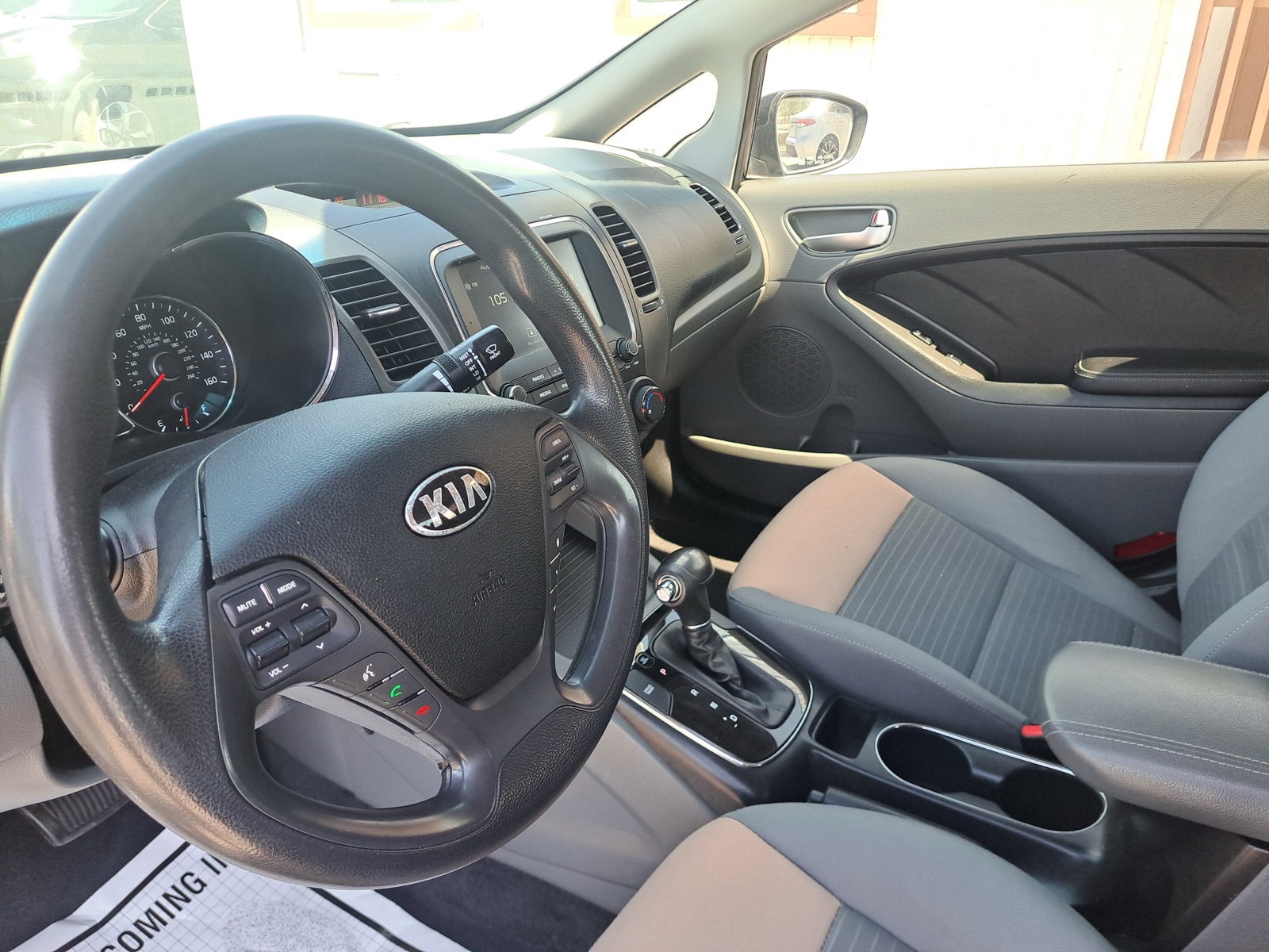 2018 Kia Forte LX Sport — photo 15 of 19