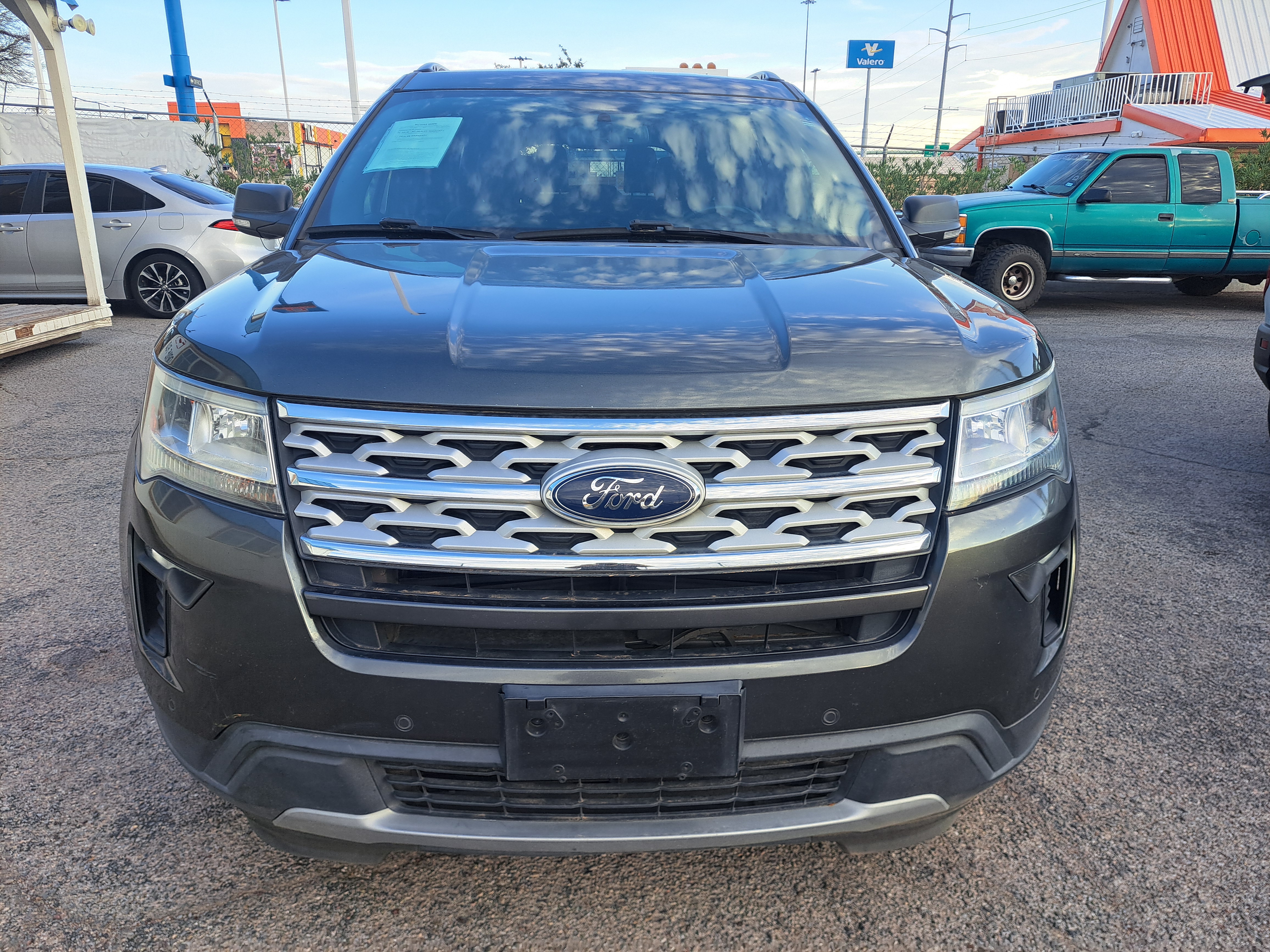 2019 Ford Explorer XLT — photo 3 of 15